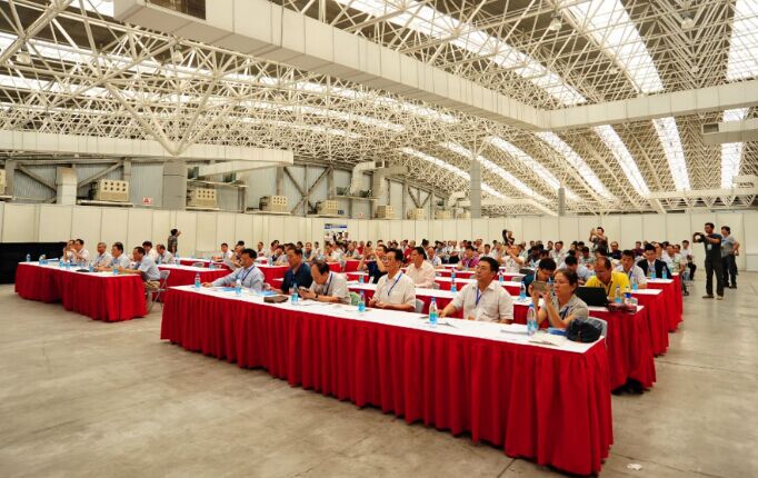 中國綠色建材產業發展聯盟全國非金屬礦專委會成立大會在昆山召開